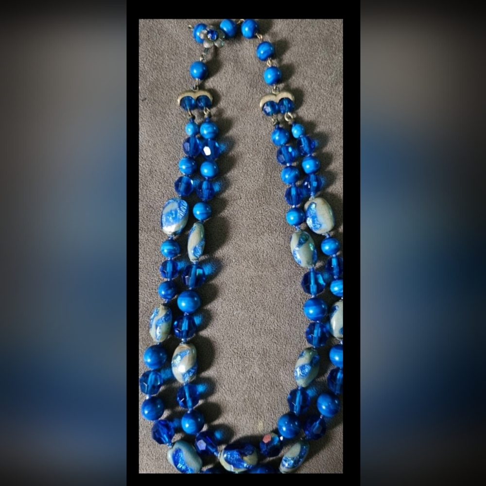 Vintage Pretty Shades of Blue Multistrand Chunky Beaded Necklace